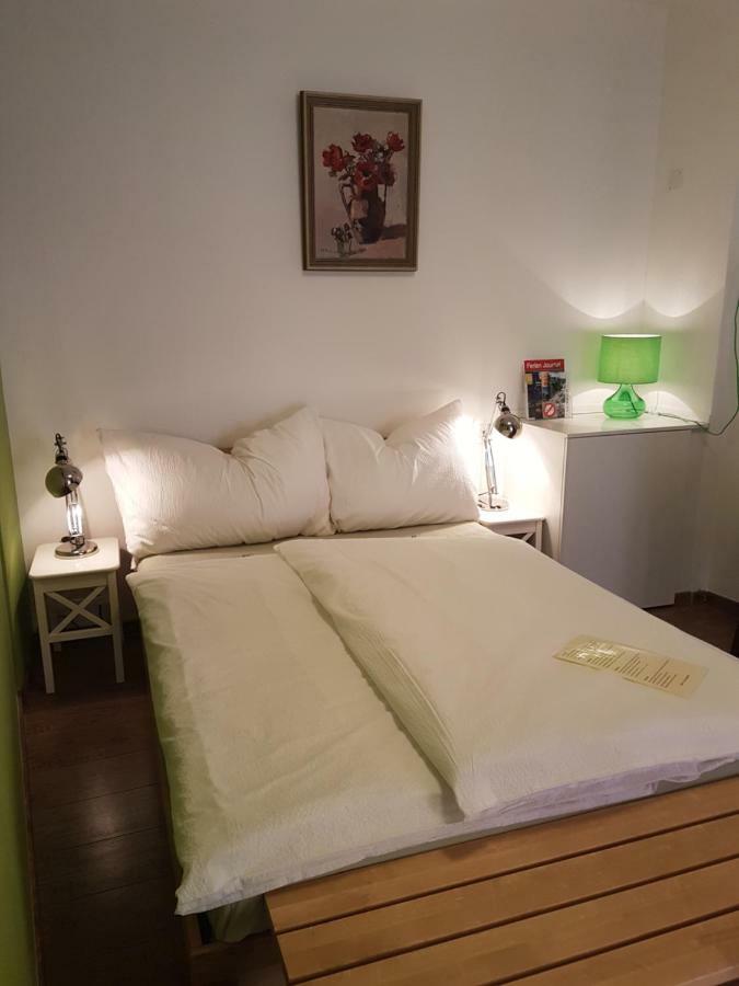 Bed & Breakfast Garni Giacometti